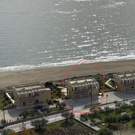 Beachfront Apartments Карпатос Екстериор снимка