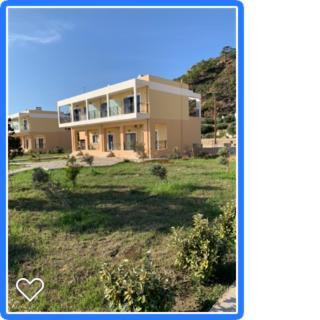 Beachfront Apartments Карпатос Екстериор снимка